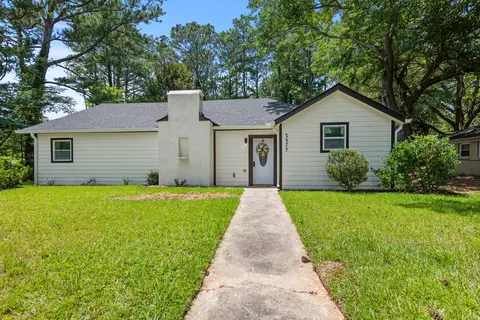 2577 Barge Rd SW, Atlanta, GA 30331