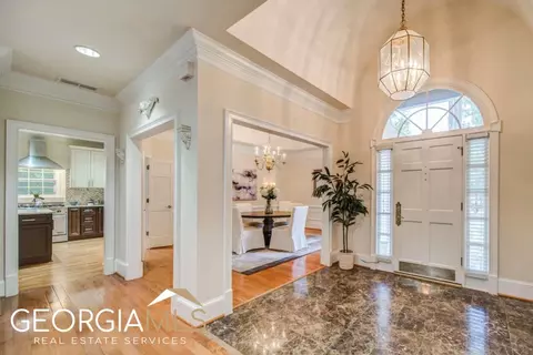 4361 Ridgegate Dr, Peachtree Corners, GA 30097 photo 2