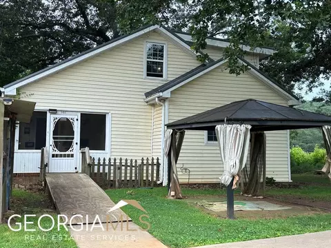 386 Hester Rd, Carrollton, GA 30116