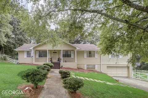 6173 Ridge Way, Douglasville, GA 30135