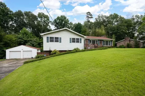 1580 Deerwood Ln, Acworth, GA 30102