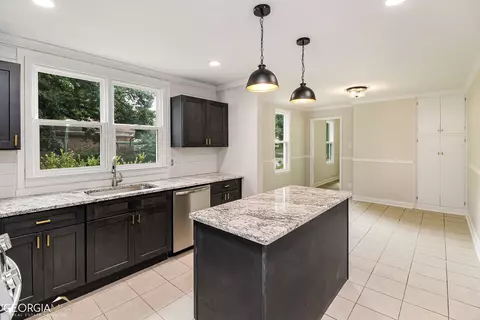 8 Woodlawn Ave, Hampton, GA 30228 photo 9