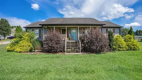 172 Portland Rd, Aragon, GA 30104