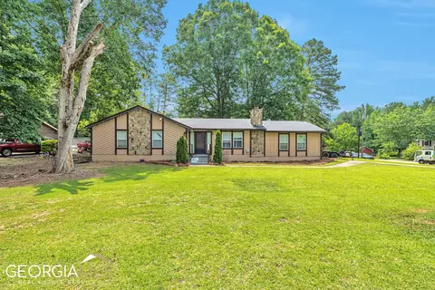 8510 Pond Ridge Ct, Riverdale, GA 30296