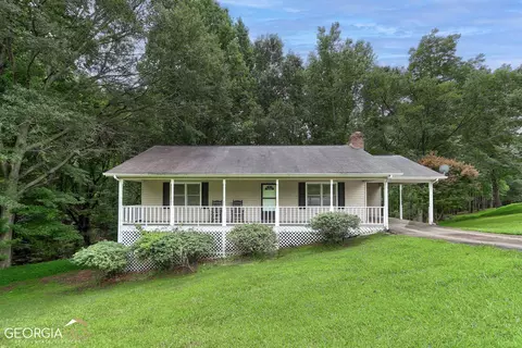 5877 Overby Rd, Flowery Branch, GA 30542