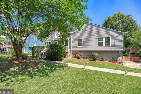 4456 Cedar Gln, Stone Mountain, GA 30083