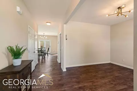 1001 Eldon Ln, Fairburn, GA 30213 photo 9