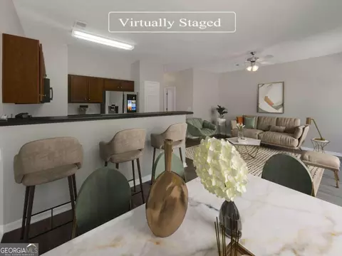 527 Oakside Pl, Acworth, GA 30102