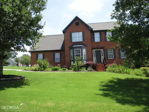 1045 Masters Ln, Snellville, GA 30078