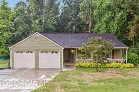 4819 Chasebrook Dr, Powder Springs, GA 30127