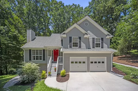 7180 Highbrook Cir E, Cumming, GA 30041