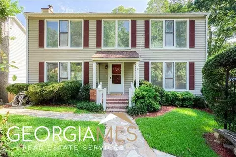 8370 Lake Dr, Snellville, GA 30039