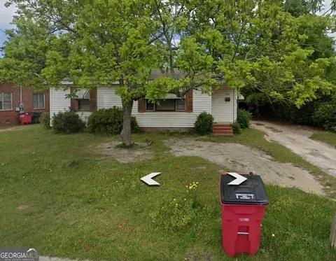 945 W Ormond Ter, Macon, GA 31206