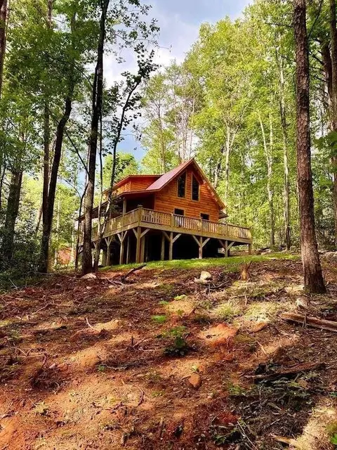 333 Whispering Hills Rd #205, Murphy, NC 28906
