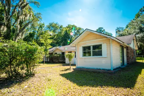 1011 Williams Pl SE, Darien, GA 31305