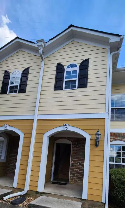 620 Summer Pl, Norcross, GA 30071