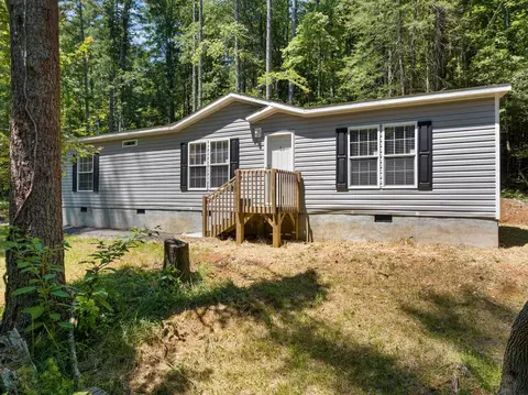 906 Mountain Cove Rd, Dahlonega, GA 30533