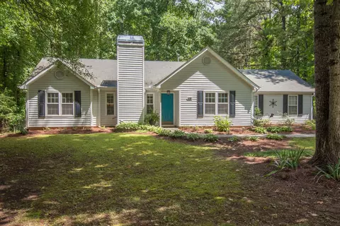 29 Paces Landing Ct, Newnan, GA 30263