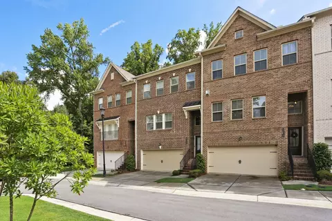 5143 Chesterfield Ln, Dunwoody, GA 30338