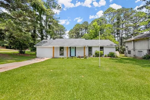 113 Sterling Ridge Dr, Jonesboro, GA 30238