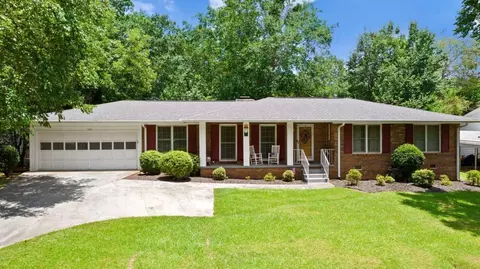 143 Willowdell Dr, Toccoa, GA 30577