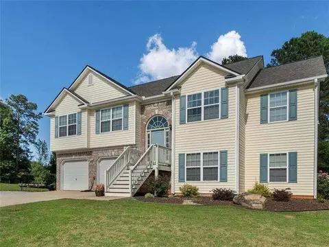 93 Sugar Mill Dr, Dallas, GA 30157