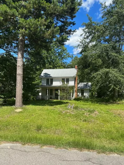 114 N Pope St, Tignall, GA 30668