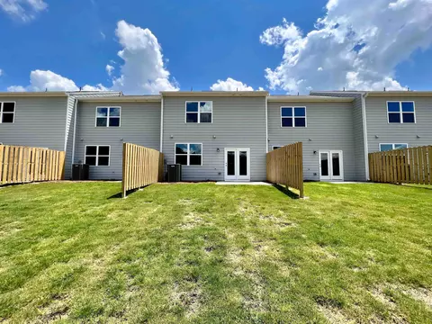 39 Rydal Way, Winder, GA 30680 photo 2