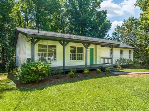 2404 Red Fox Run, Acworth, GA 30101