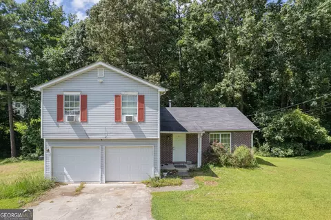 6572 Rebecca Lou Ln, Lithonia, GA 30058