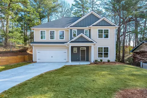 2118 Green Forrest Dr, Decatur, GA 30032