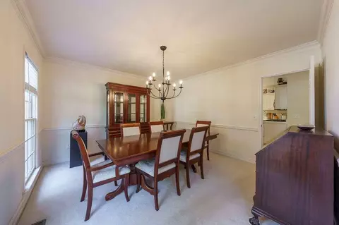 2070 Peachbluff Dr, Duluth, GA 30097 photo 3