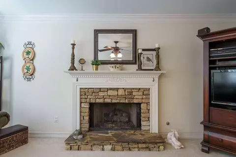 2070 Peachbluff Dr, Duluth, GA 30097 photo 8
