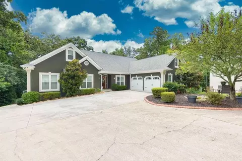 6219 Wood Spring Ct, Flowery Branch, GA 30542