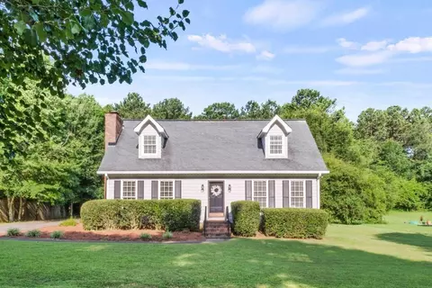 320 Knotts Cir, Woodstock, GA 30188