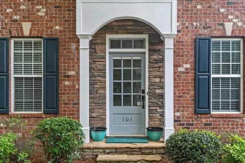 101 River Park Xing, Woodstock, GA 30188
