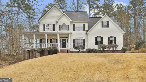 185 Oconee Woods Trl, Sharpsburg, GA 30277