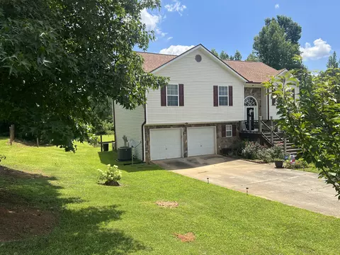 150 Highgrove Dr, Covington, GA 30016 photo 4
