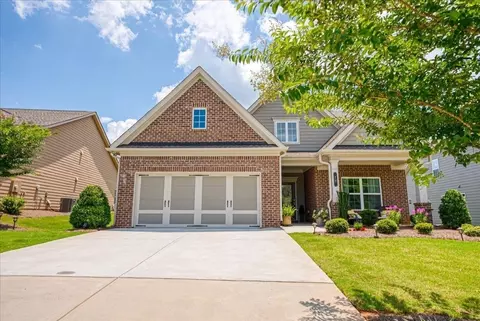 15 Timberview Cir, Sharpsburg, GA 30277