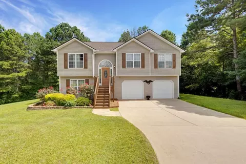 173 Governor Ln, Temple, GA 30179