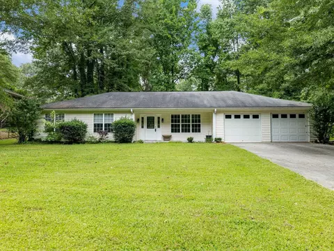 2176 Azalea Dr, Lawrenceville, GA 30043