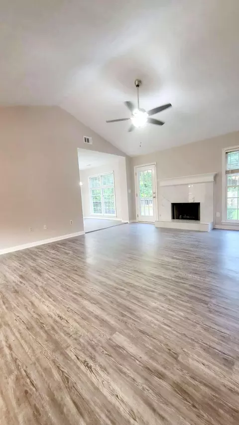1894 Mcconnell Rd, Grayson, GA 30017 photo 9