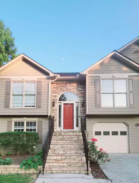 1894 Mcconnell Rd, Grayson, GA 30017 photo 2