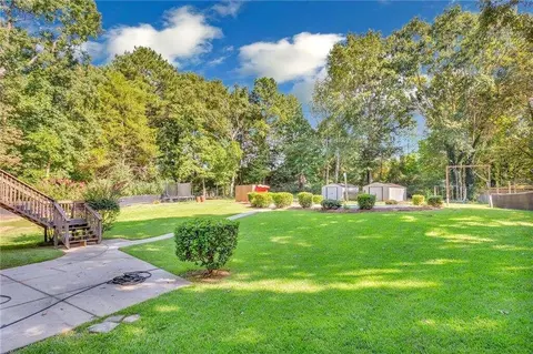 1894 Mcconnell Rd, Grayson, GA 30017 photo 37