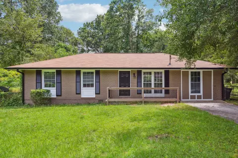 8231 Sussex Dr, Jonesboro, GA 30238