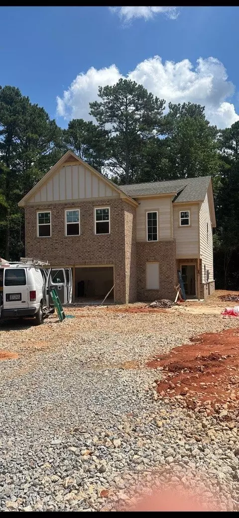 656 Paden Dr, Lawrenceville, GA 30044