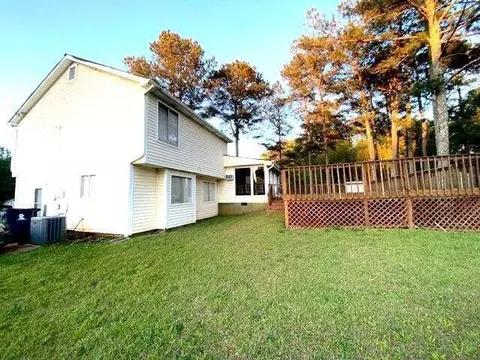 1111 Pine Meadows Dr, Morrow, GA 30260 photo 3