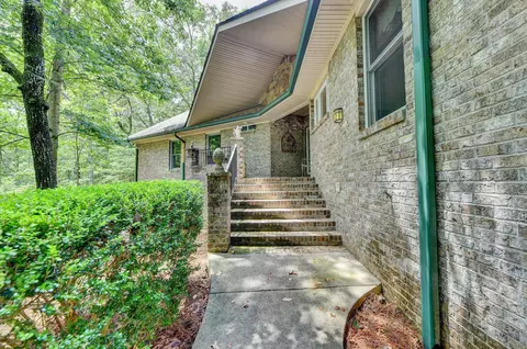 141 Eagle Heart Ct, Waleska, GA 30183