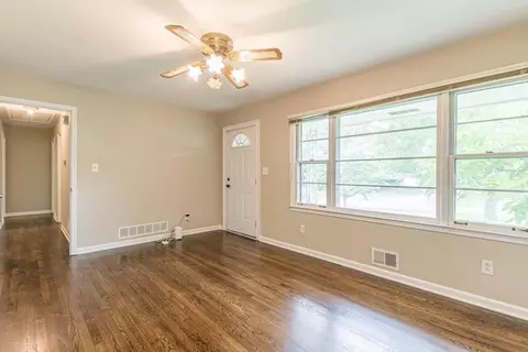 6084 Evans Dr, Rex, GA 30273 photo 15
