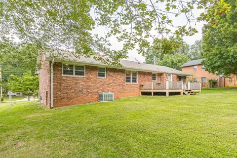 6084 Evans Dr, Rex, GA 30273 photo 13